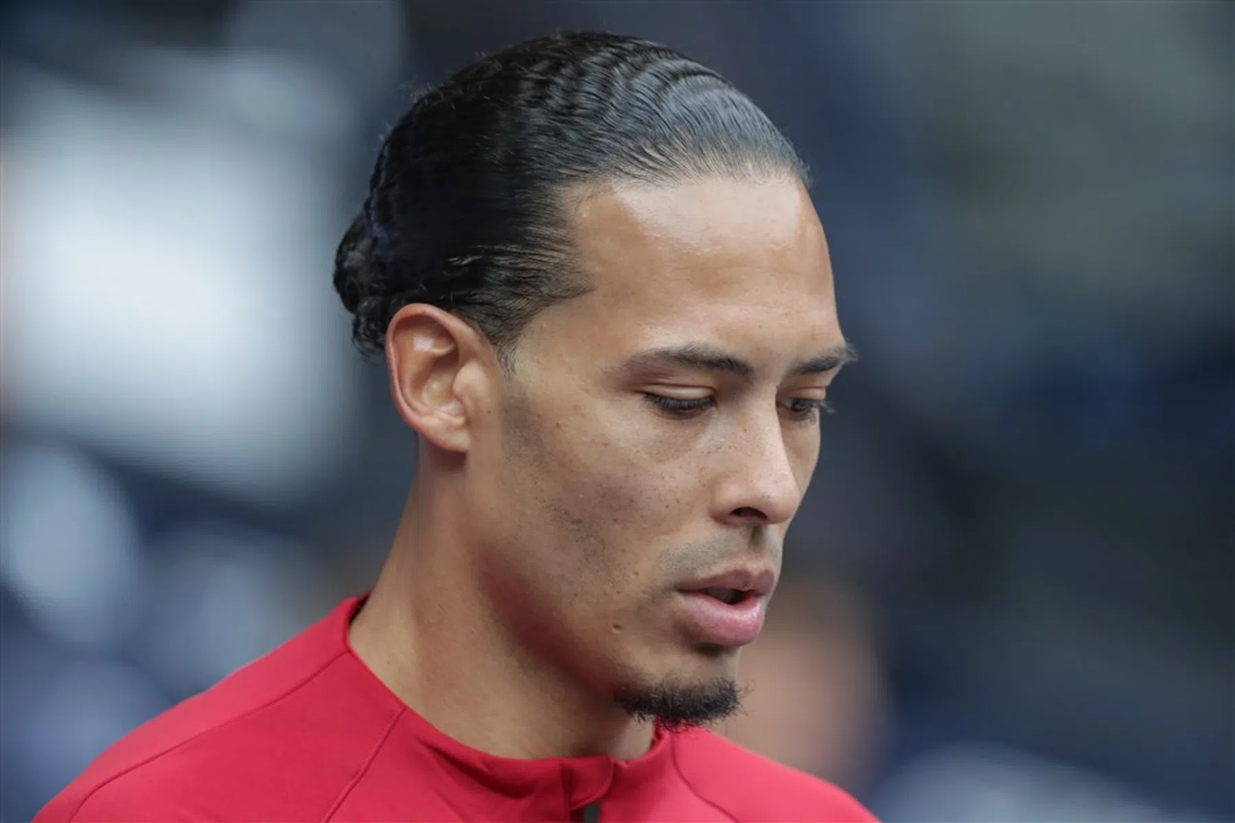 Kritiek neemt toe: Van Dijk ongelukkig bij goals Arsenal