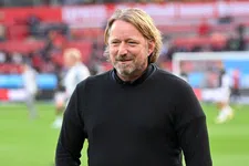 Thumbnail for article: De introductie van de nieuwe technisch directeur van Ajax