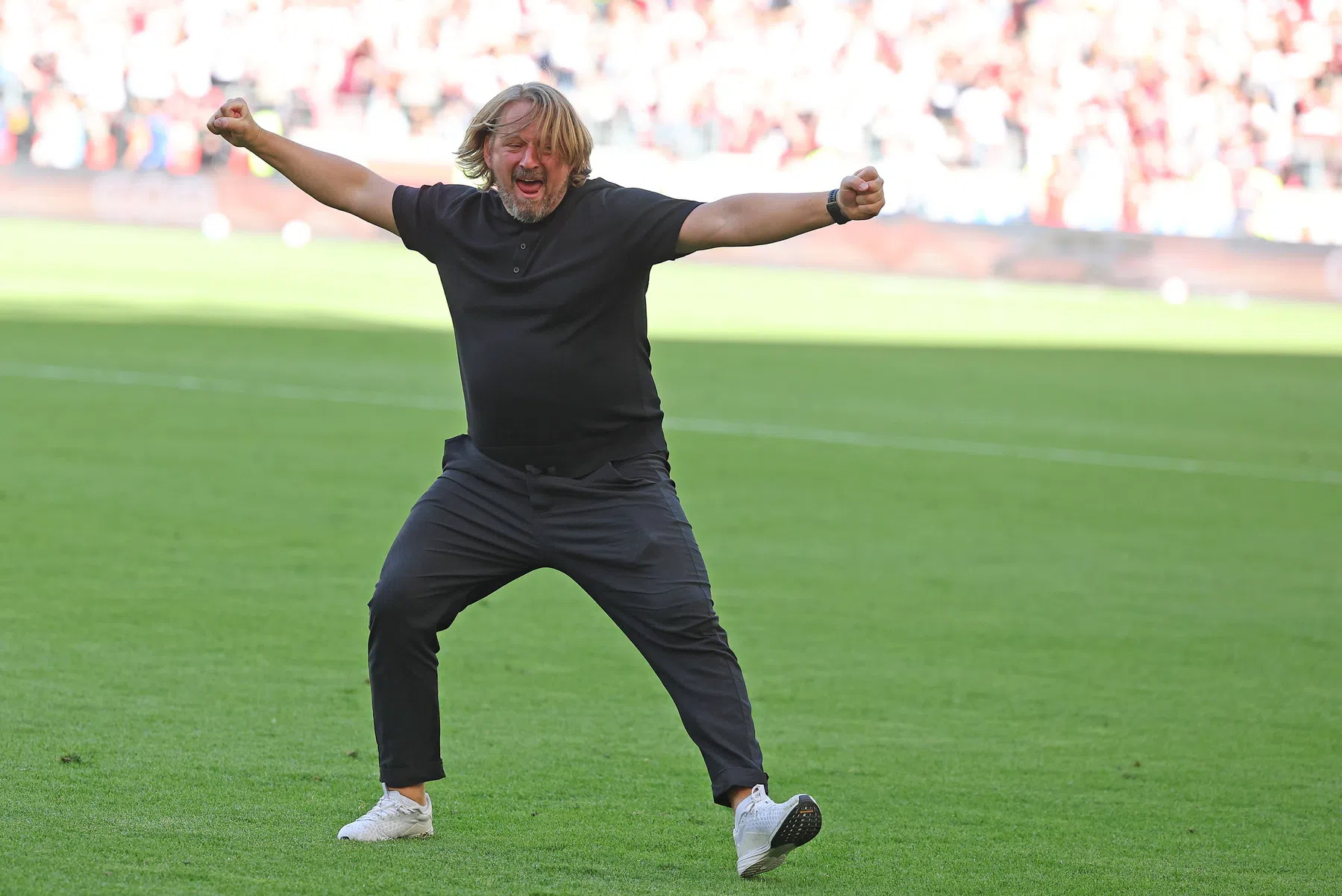 Pak Schaal Podcast Extra: bij welke positie moet Mislintat beginnen bij Ajax?