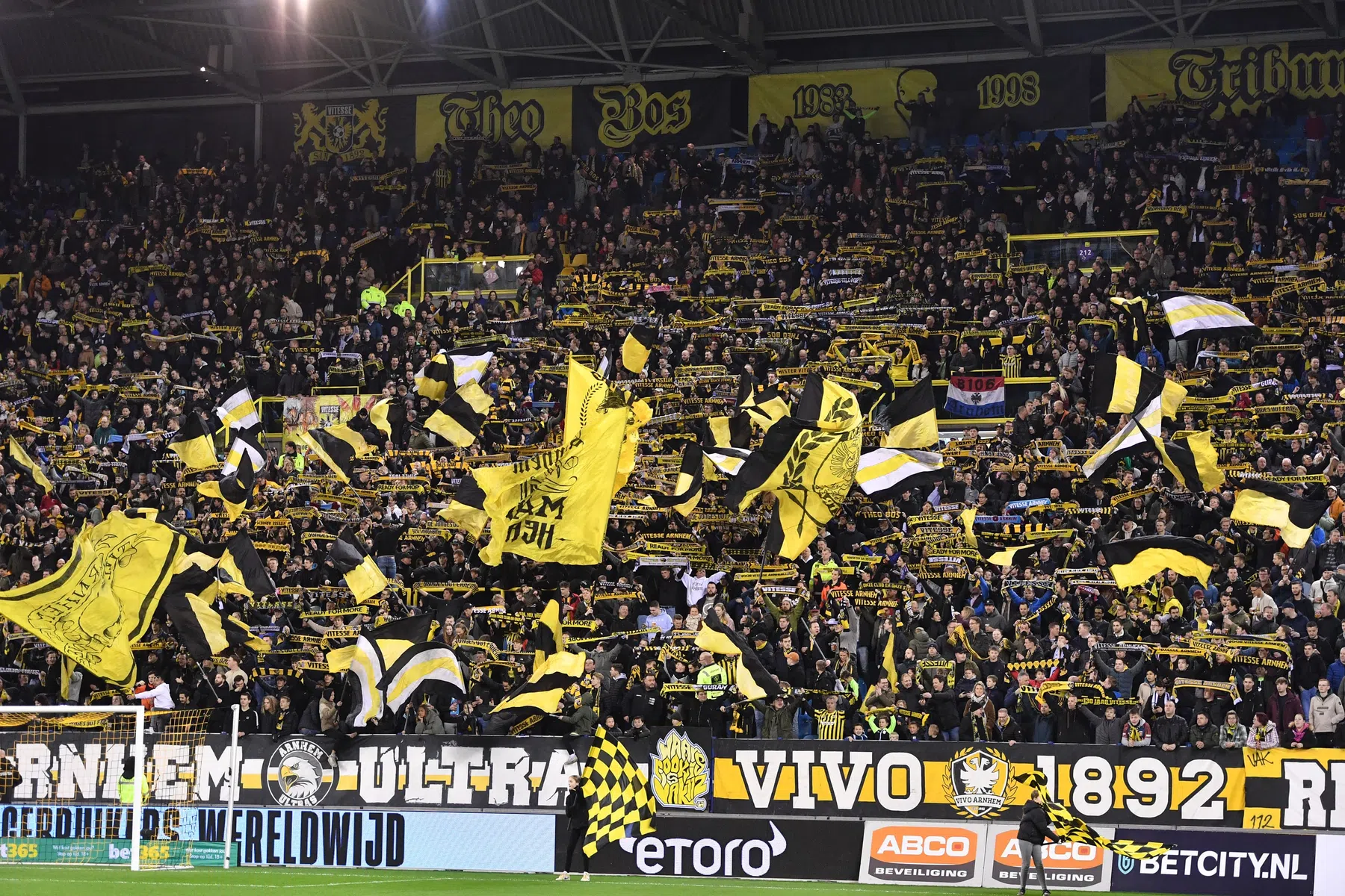 Vitesse waarschuwt supporters richting derby tegen NEC