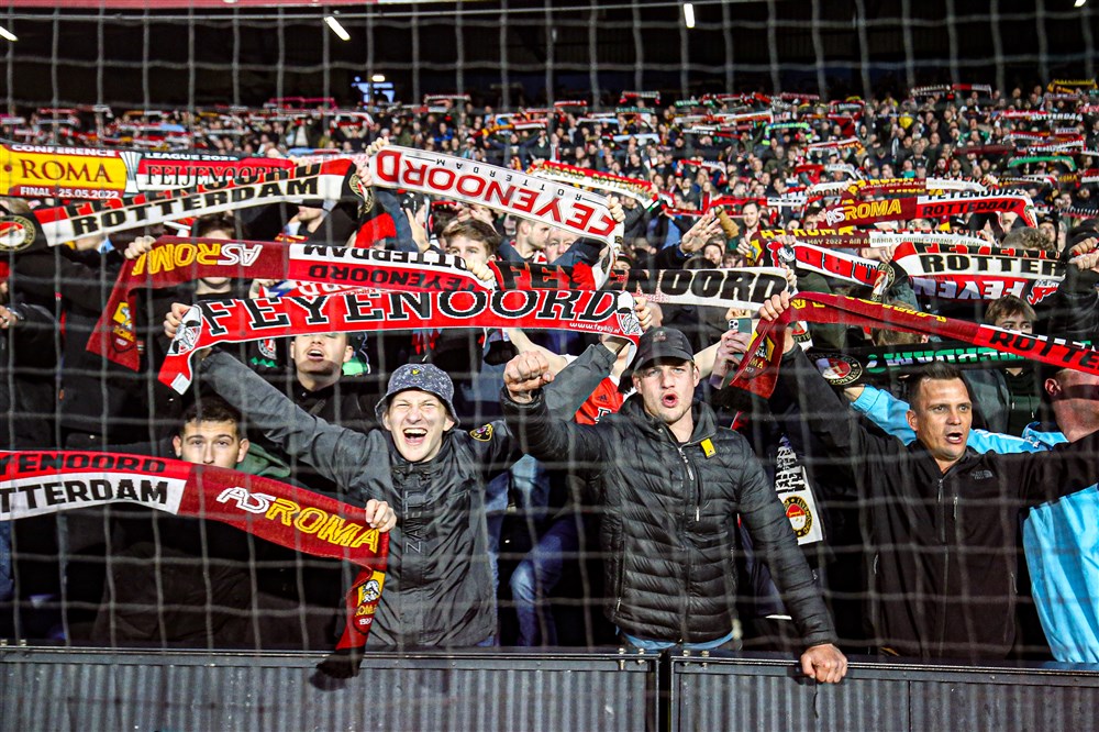 Opeens gaat het hard: Feyenoord zelfs getipt als topfavoriet voor Europa League