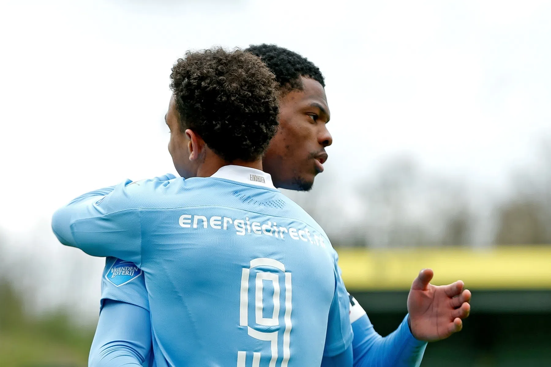 Makelaarsbonnetje PSV komt in buurt van dat van Ajax