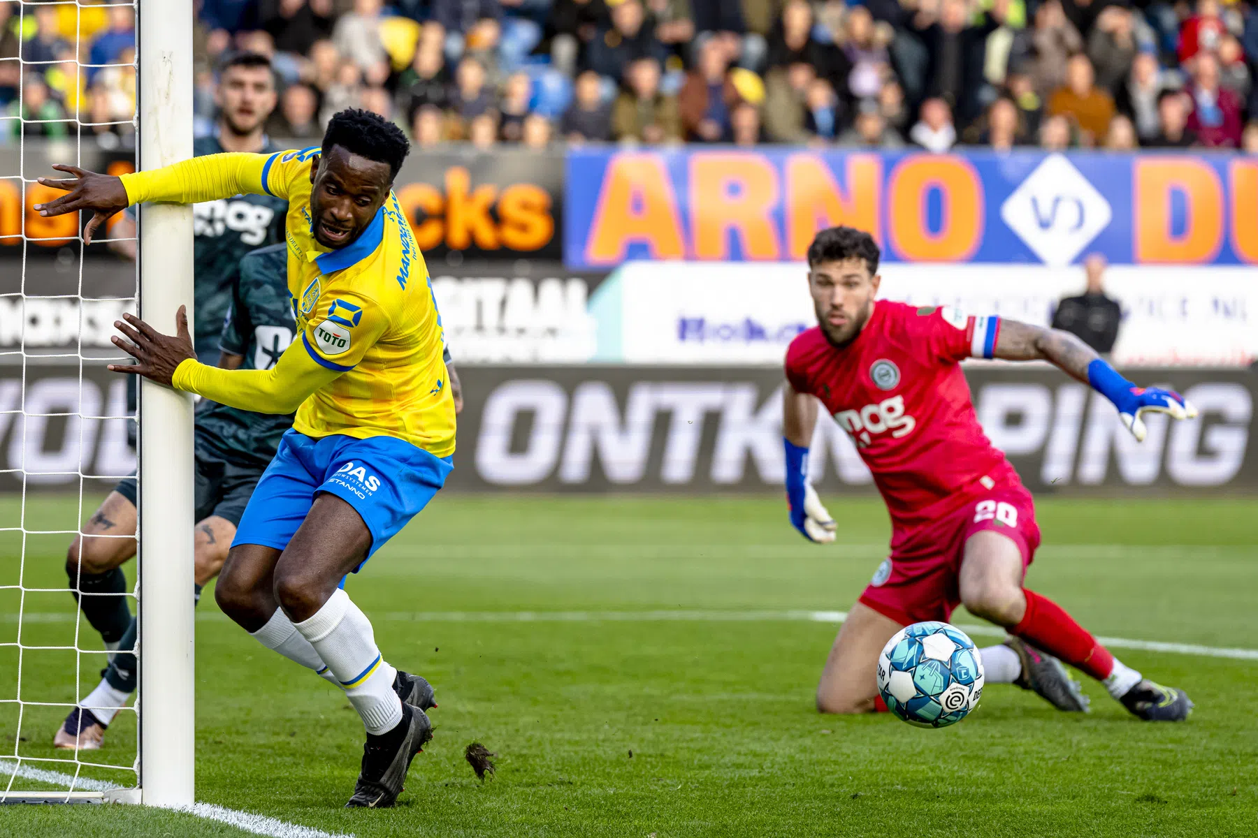 RKC vergroot zorgen bij Groningen ondanks bizarre misser Jozefzoon