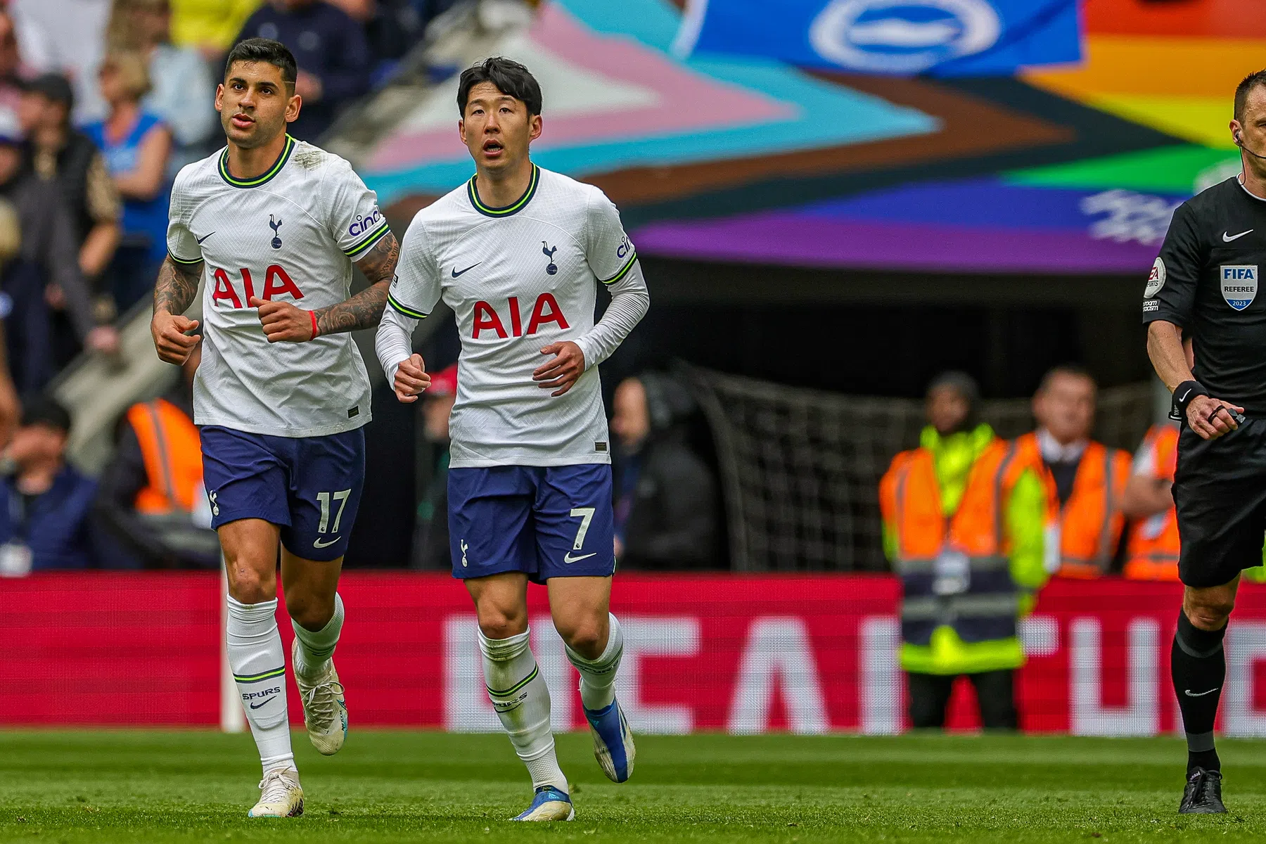Scorende Danjuma incasseert beschamende nederlaag met Tottenham