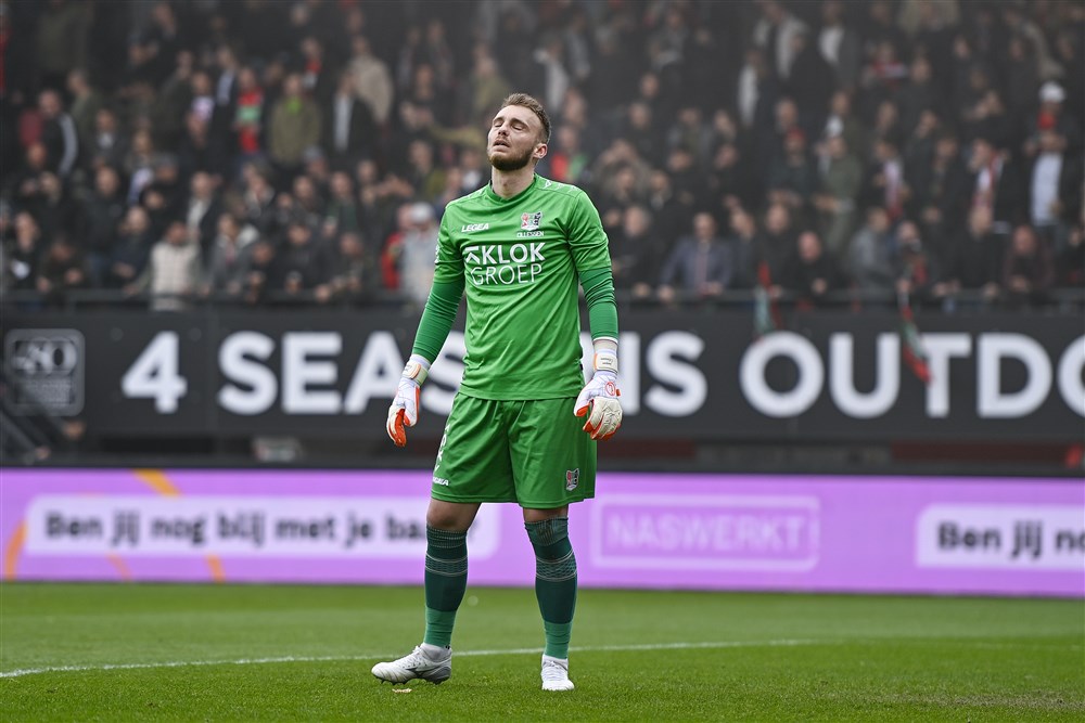 Vitesse profiteert in derby dankbaar van offday Cillessen