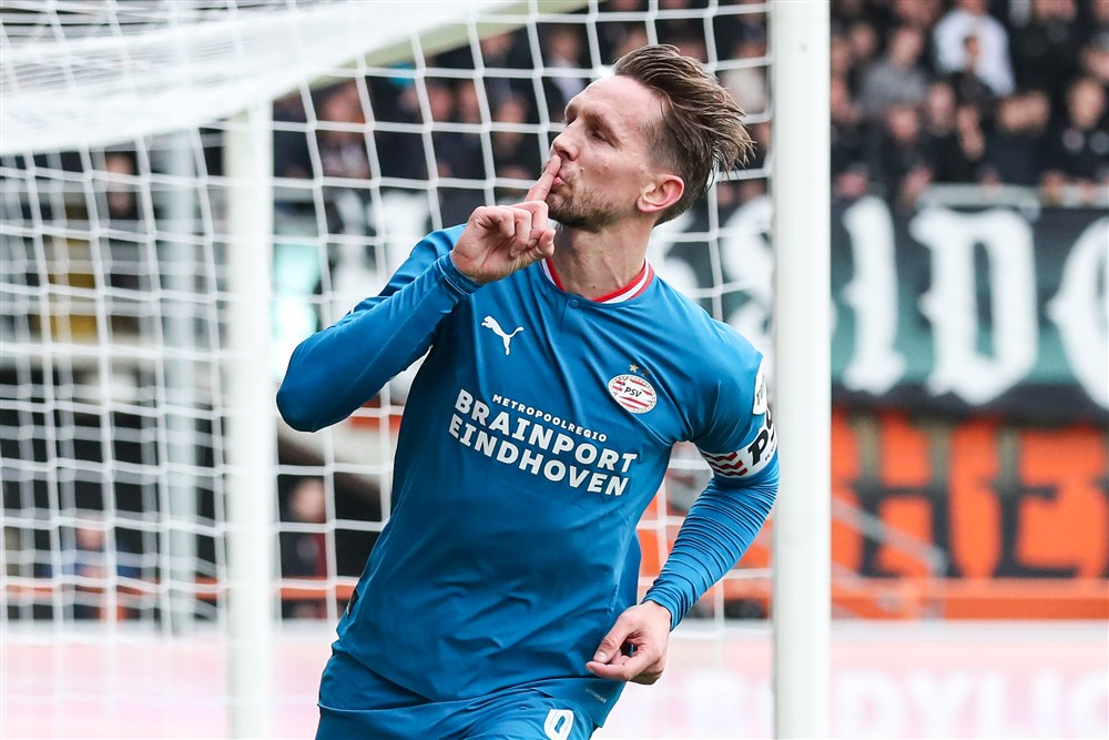 De Jong ziet richting topper tegen Ajax nog genoeg verbeterpunten bij PSV