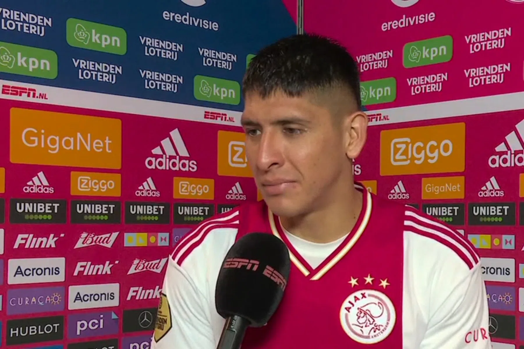 Álvarez boos na kostbare kaart: 'Ik ga mijn spel niet veranderen'