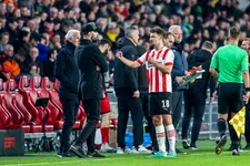 Thumbnail for article: Boscagli mijdt kunstgras: Van Nistelrooij respecteert keuze