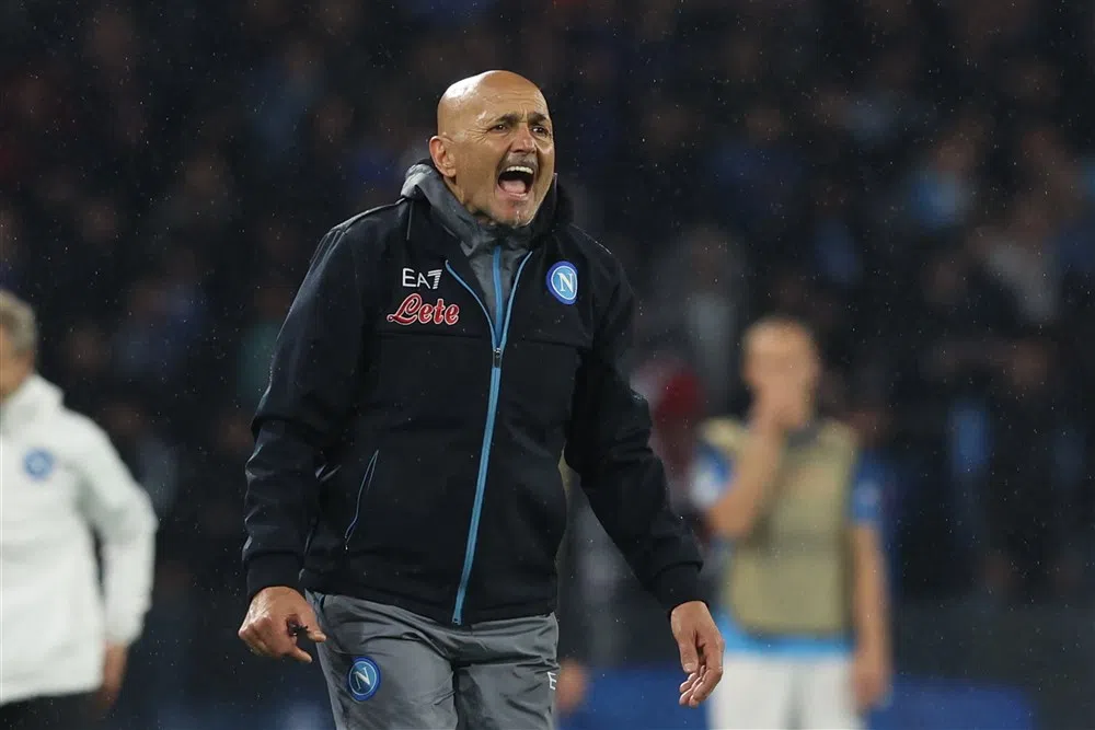 Spalletti baalt opnieuw van arbitrage: 'Lozano had penalty moeten krijgen'