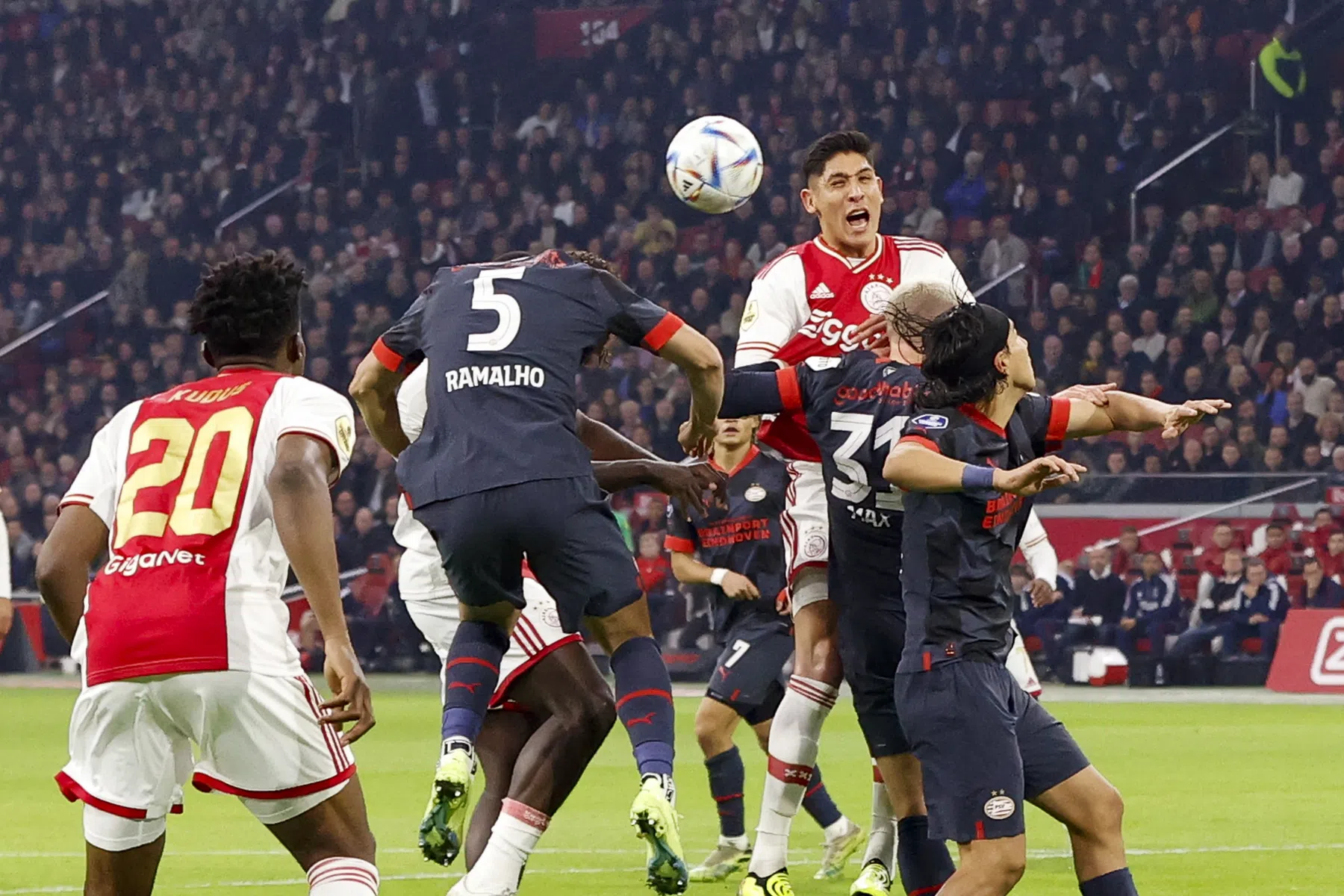 'PSV moet er meteen invliegen tegen Ajax'