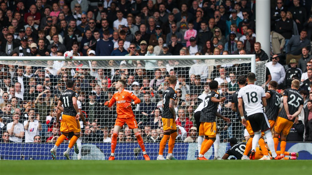 Degradatiezorgen voor Leeds groeien door matig keeperswerk