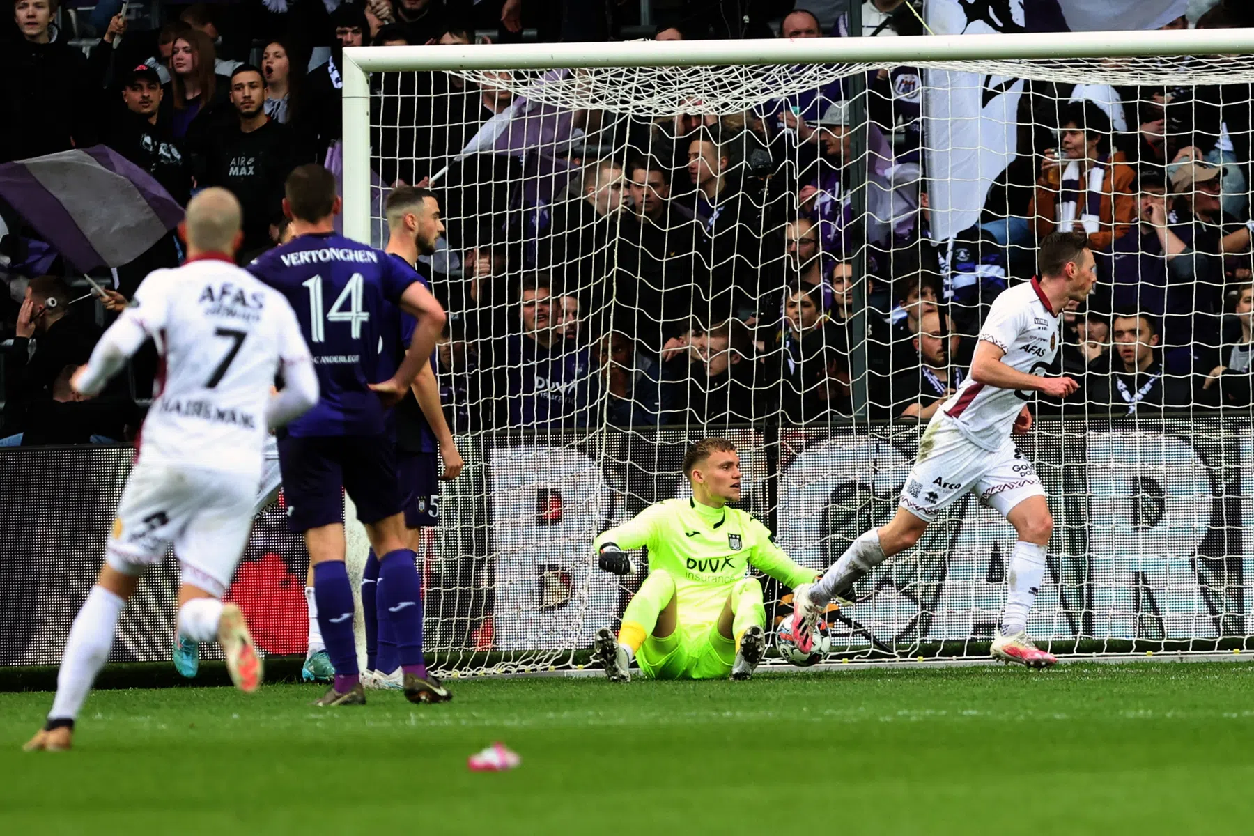 Club Brugge kan titel verdedigen, vakantie Anderlecht al begonnen