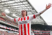 Thumbnail for article: PSV declasseert Ajax in belangrijk duel om Champions League-voetbal