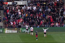 Thumbnail for article: Onbegrijpelijk: PSV-spelers reageren vol onbegrip richting eigen vak na staking