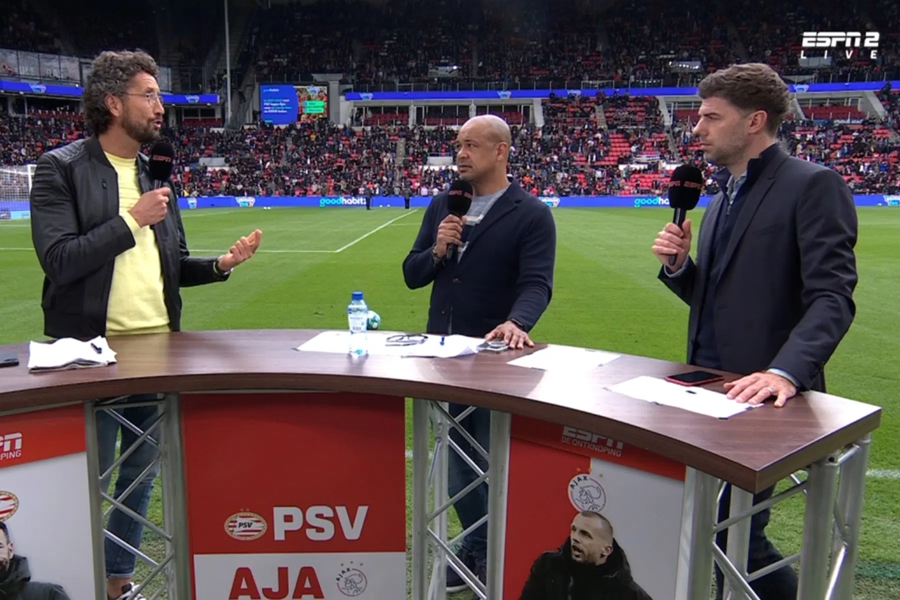 PSV-goal onder de loep genomen: 'Hato aan zijn lot overgelaten'