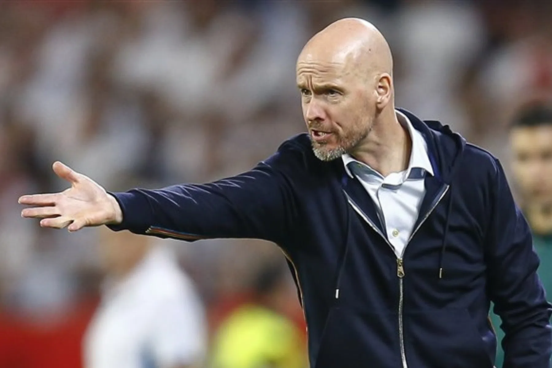 Fameuze 'hairdryer treatment' Ferguson zit ook in repertoire Ten Hag
