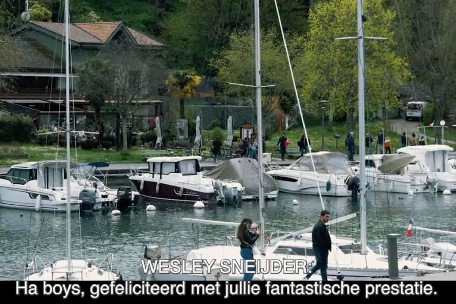 Sneijder, AZ-iconen en andere bekenden schitteren in video voor finalisten