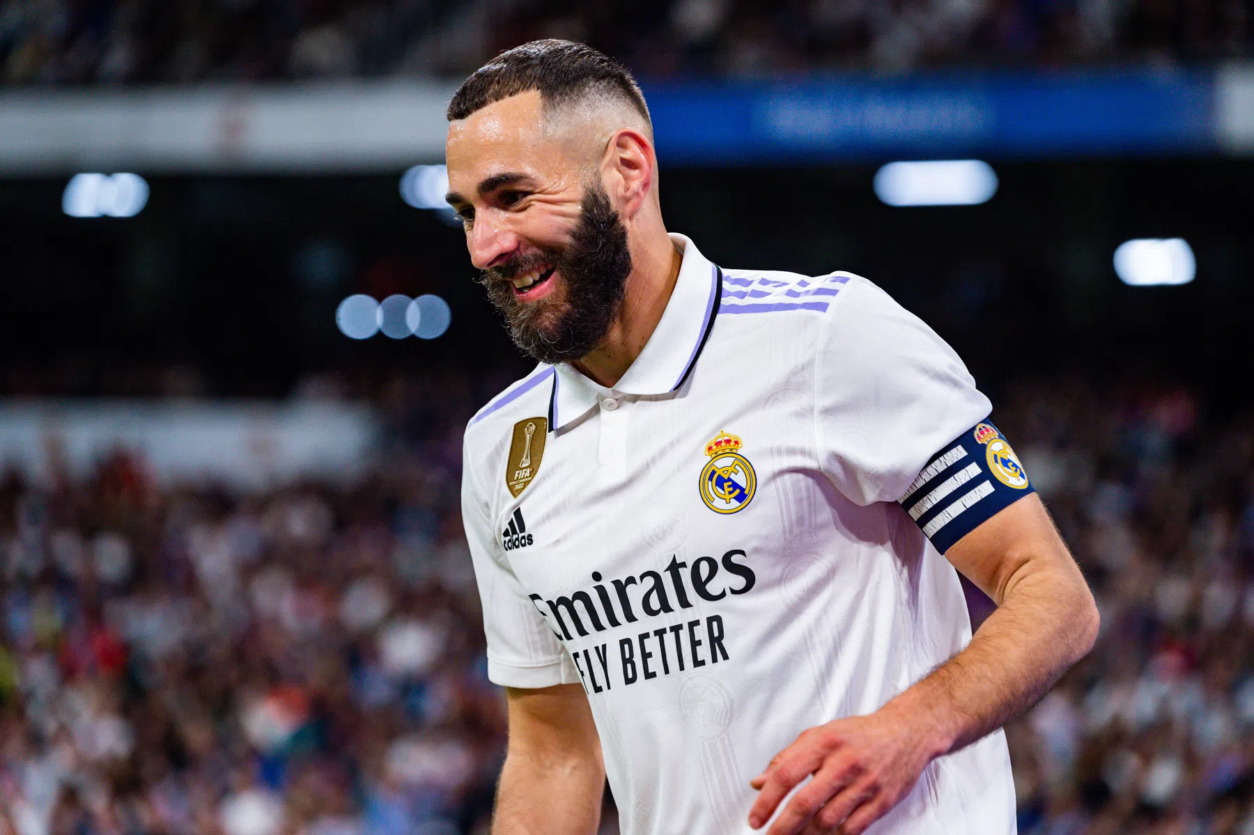 Benzema zet Lewandowski met derde hattrick in april onder druk