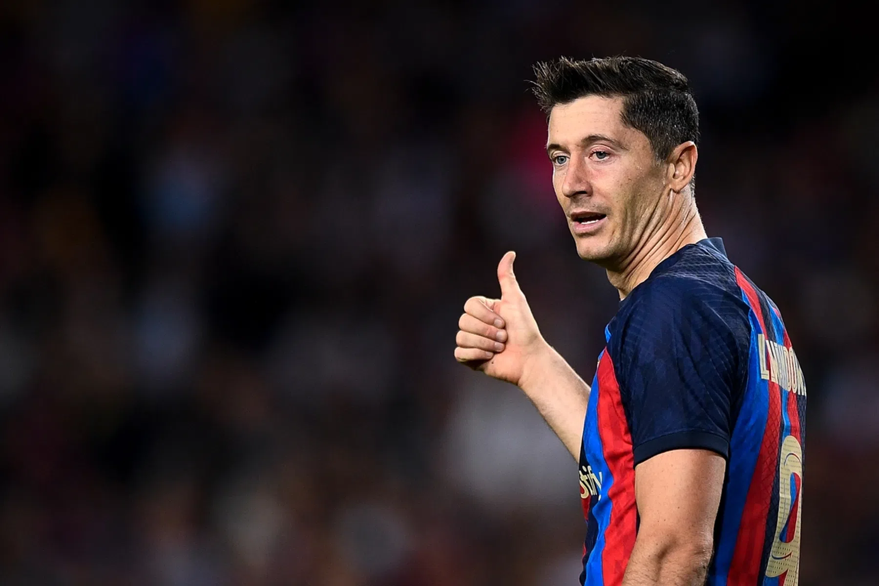 Barcelona herpakt zich met ruime zege op zorgeloze avond