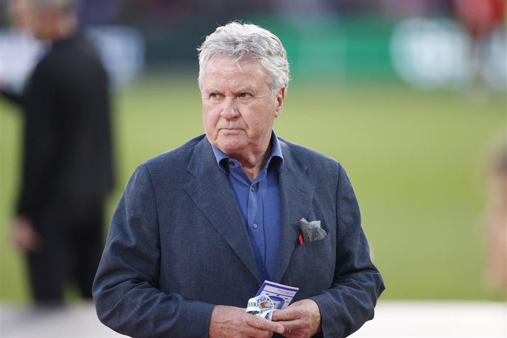 Hiddink waarschuwt PSV: 'Dat laat je niet twee keer gebeuren'