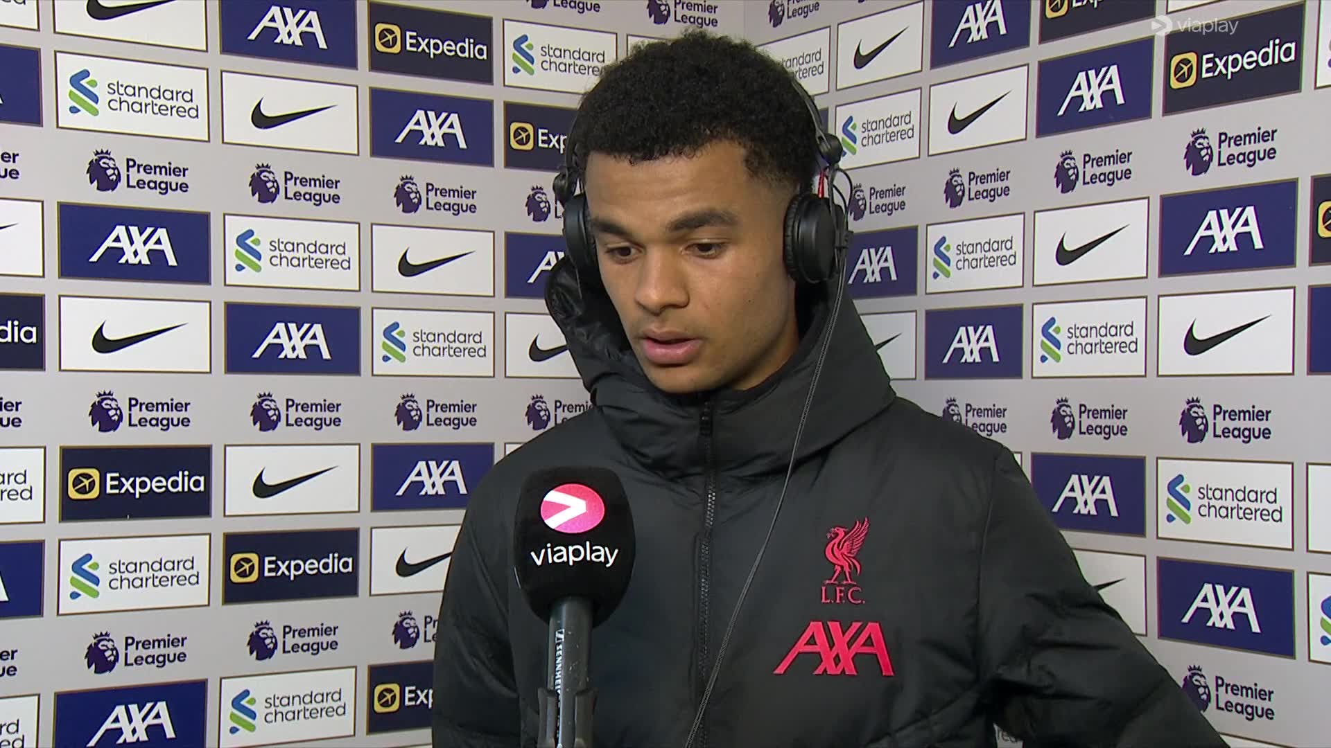 Gakpo geniet ondanks missers: 'Ik moet me goed aanpassen'