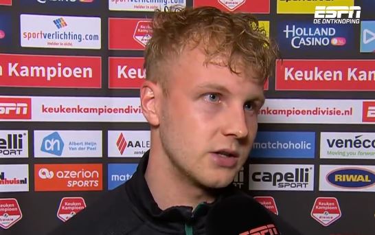 'Dat je de wedstrijd zó verziekt, deze scheids verdient een schorsing'