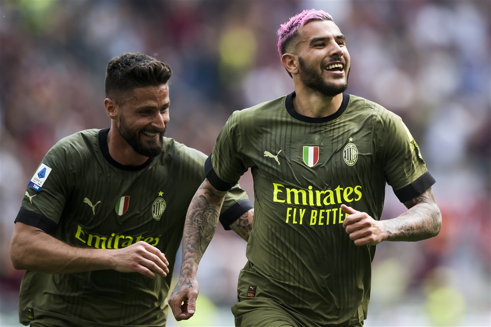 Hernández steelt met verbluffende solo de show bij winnend Milan