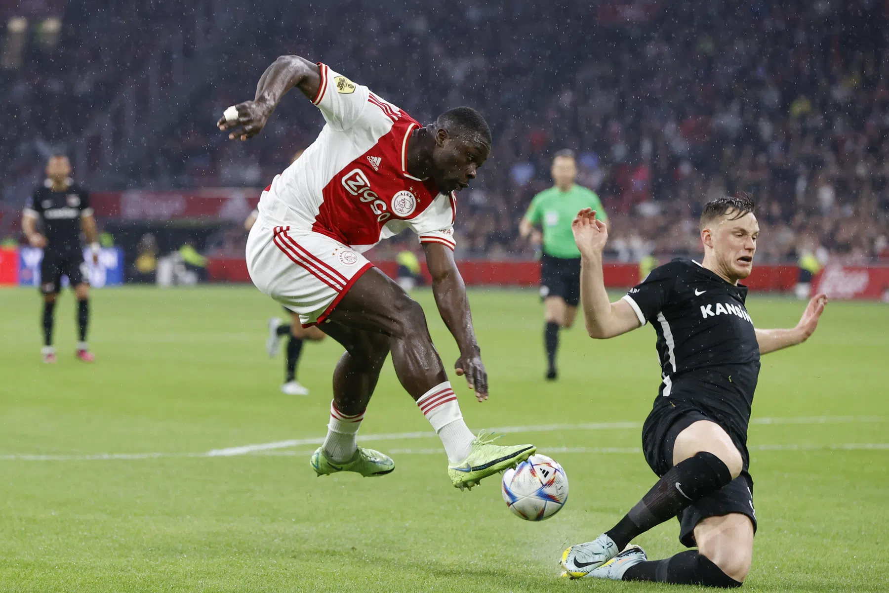 Verbazing om missers Brobbey: 'Het is echt ongelofelijk'