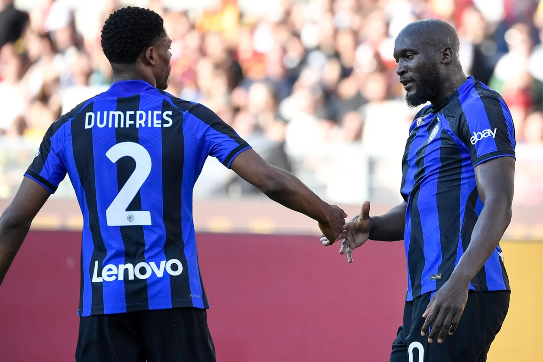 Belangrijke Dumfries doet Mourinho pijn in Champions League-jacht