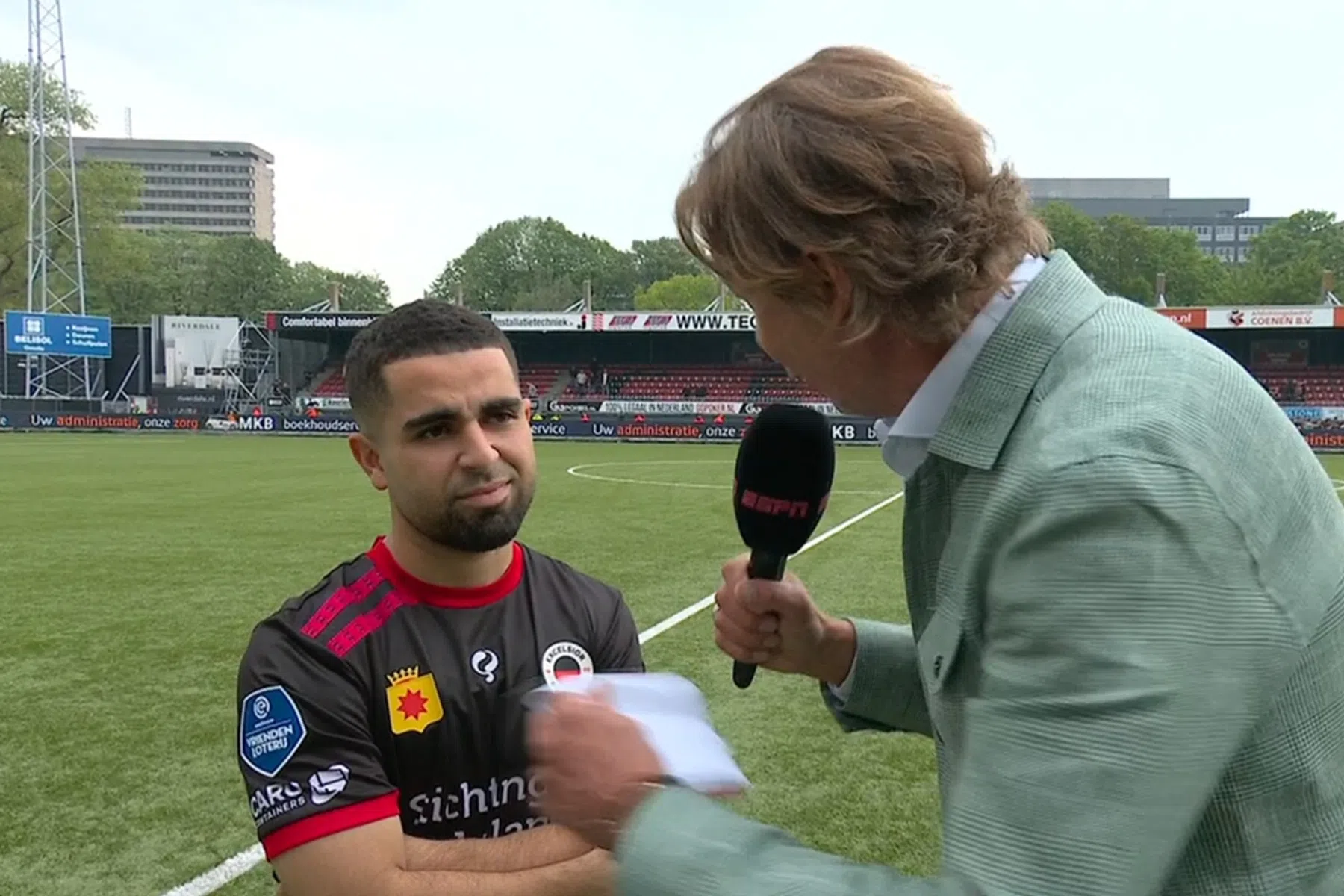 Azarkan openhartig over toekomst: 'Weinig contact gehad met Feyenoord'