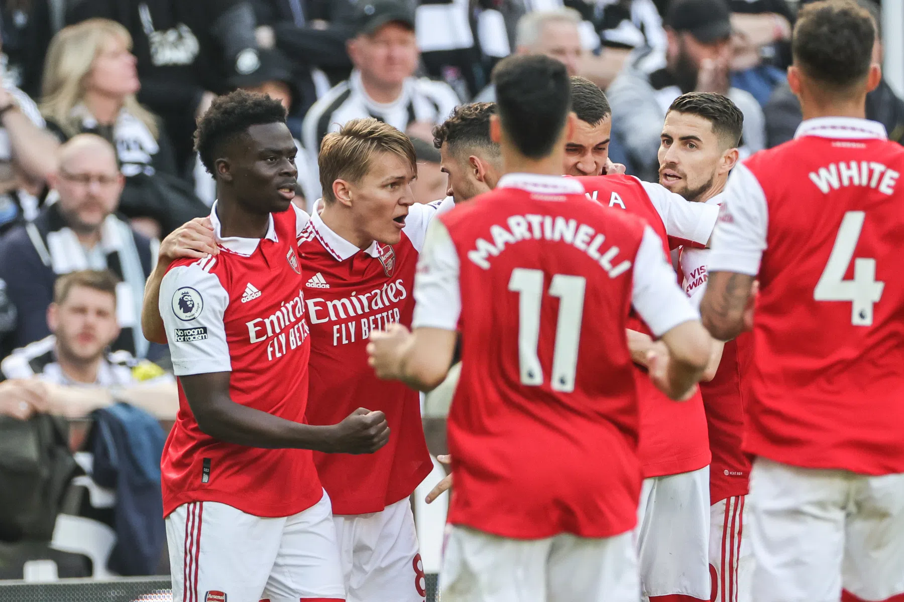 Arsenal waarschuwt Manchester City: 'We willen blijven graven'