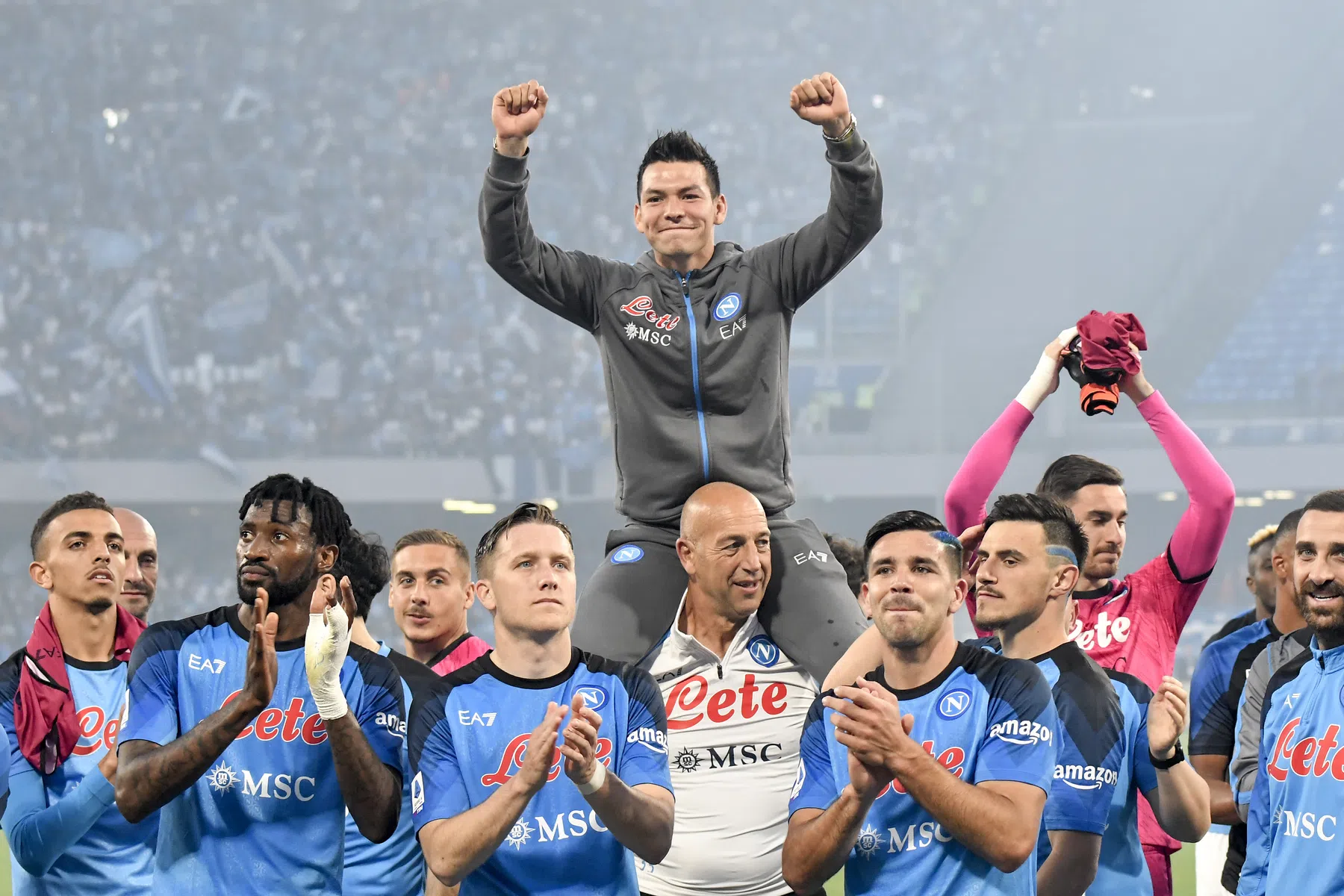 Geblesseerde Lozano komt met de schrik vrij