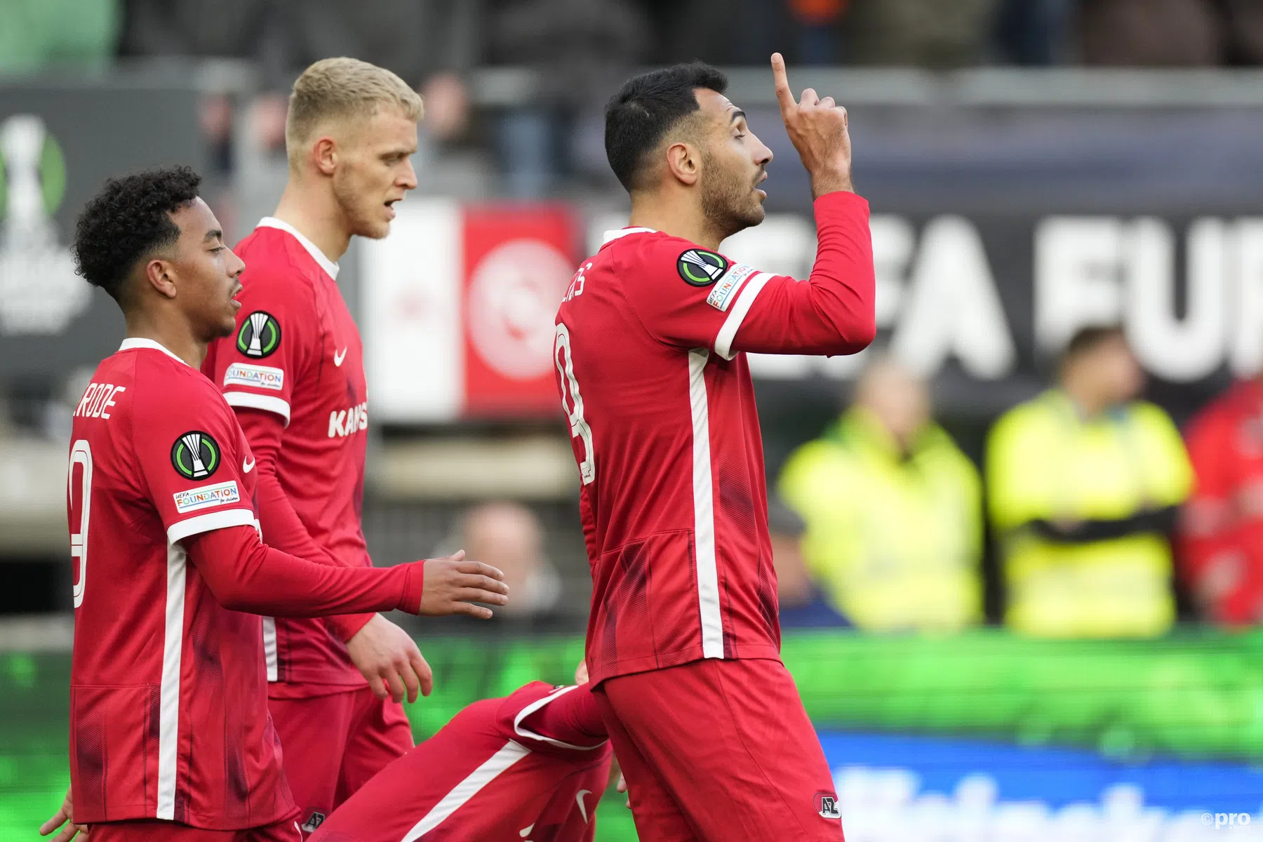 AZ treft West Ham: Pavlidis of Antonio in de voetsporen van Dessers?