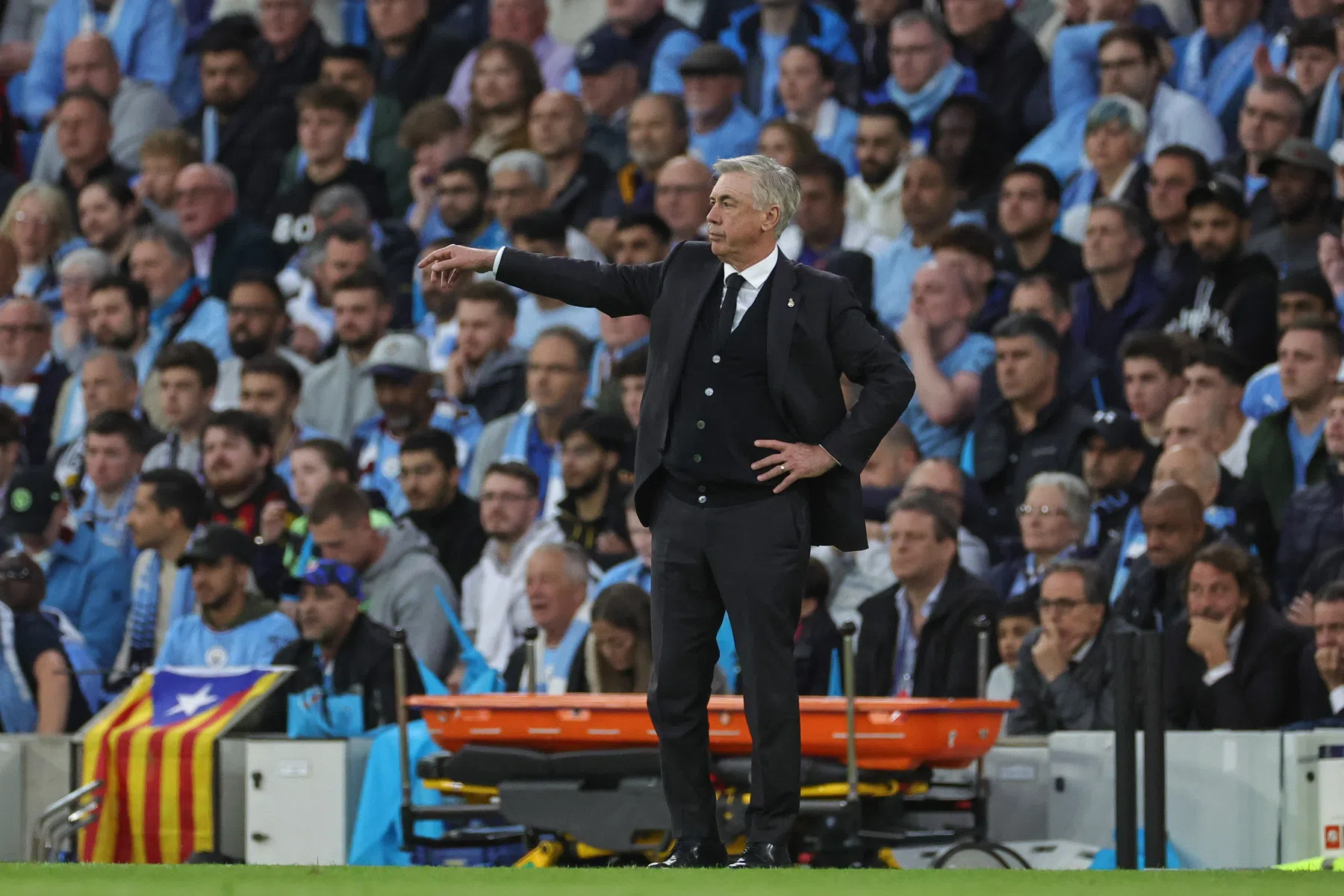 Spaanse media slijpen de messen: 'Ancelotti staat al jaren stil'