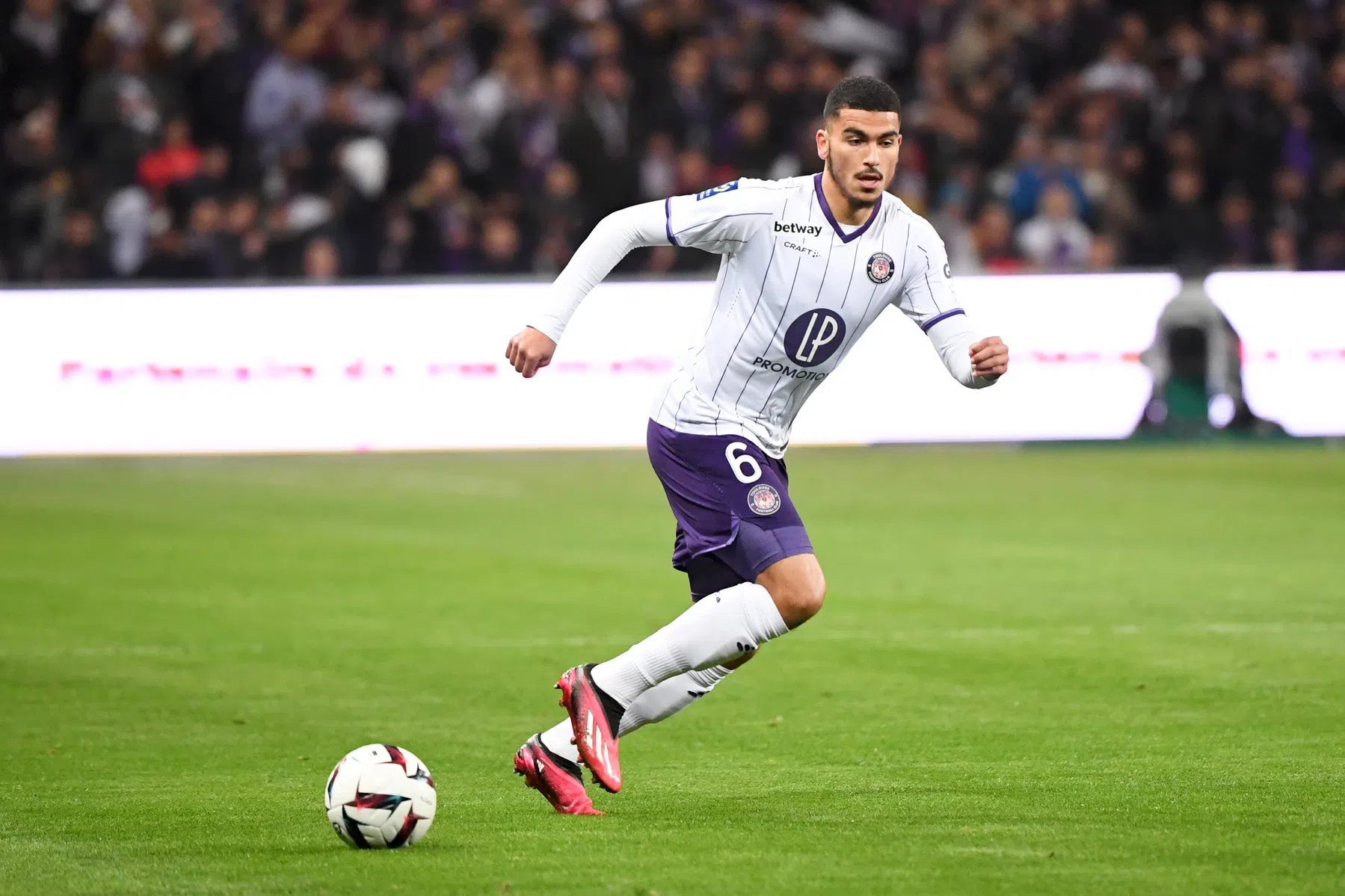 Toulouse sluit Aboukhlal weer in de armen na interne ontmoeting