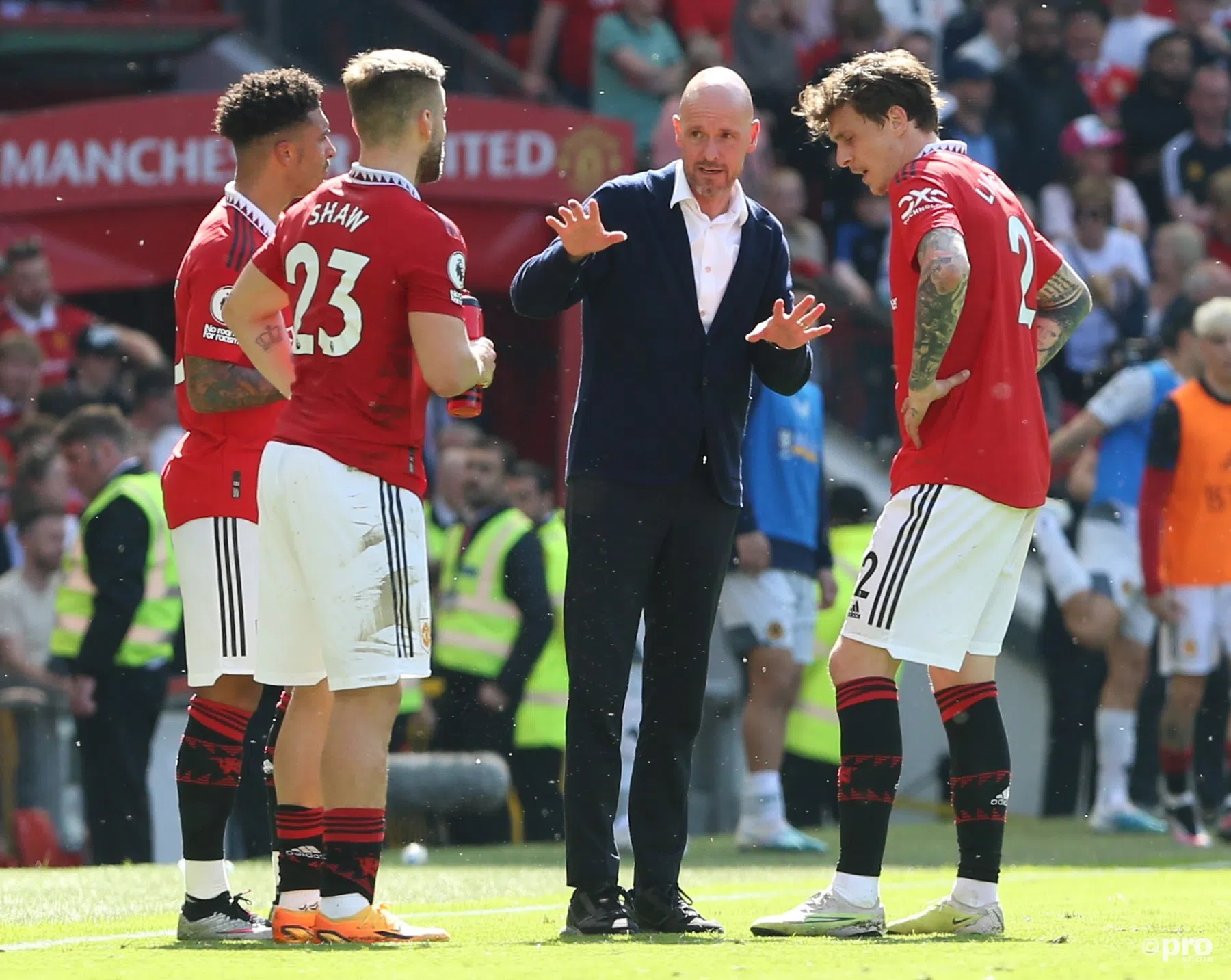 United marcheert verder naar de Champions League tegen veilig Bournemouth