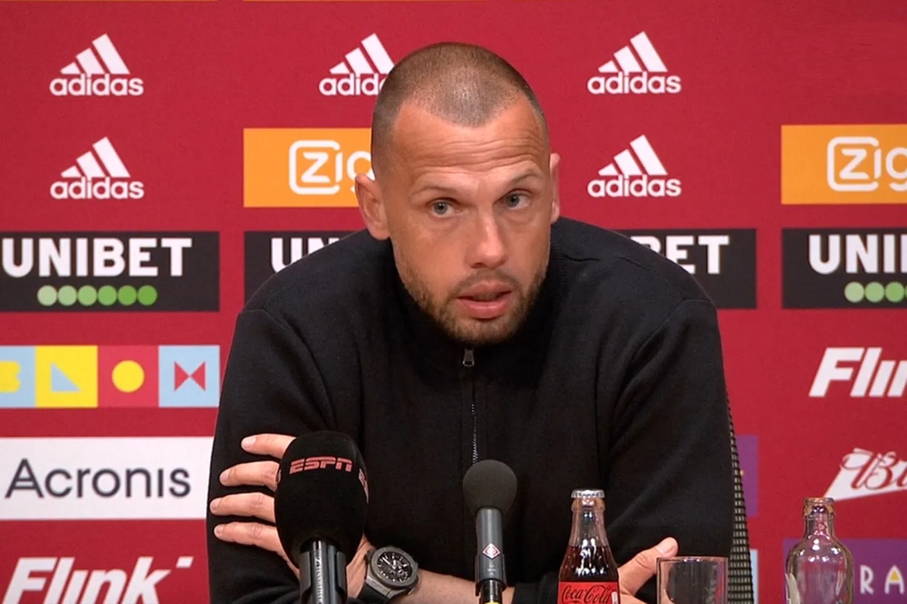 Heitinga legt uit waarom hij zich geen zorgen maakte na zoveelste klap