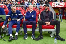 Thumbnail for article: Ruud van Nistelrooij laat zich niet piepelen