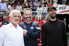 Thumbnail for article: Waarom Ruud van Nistelrooij geen draagvlak voelde bij PSV