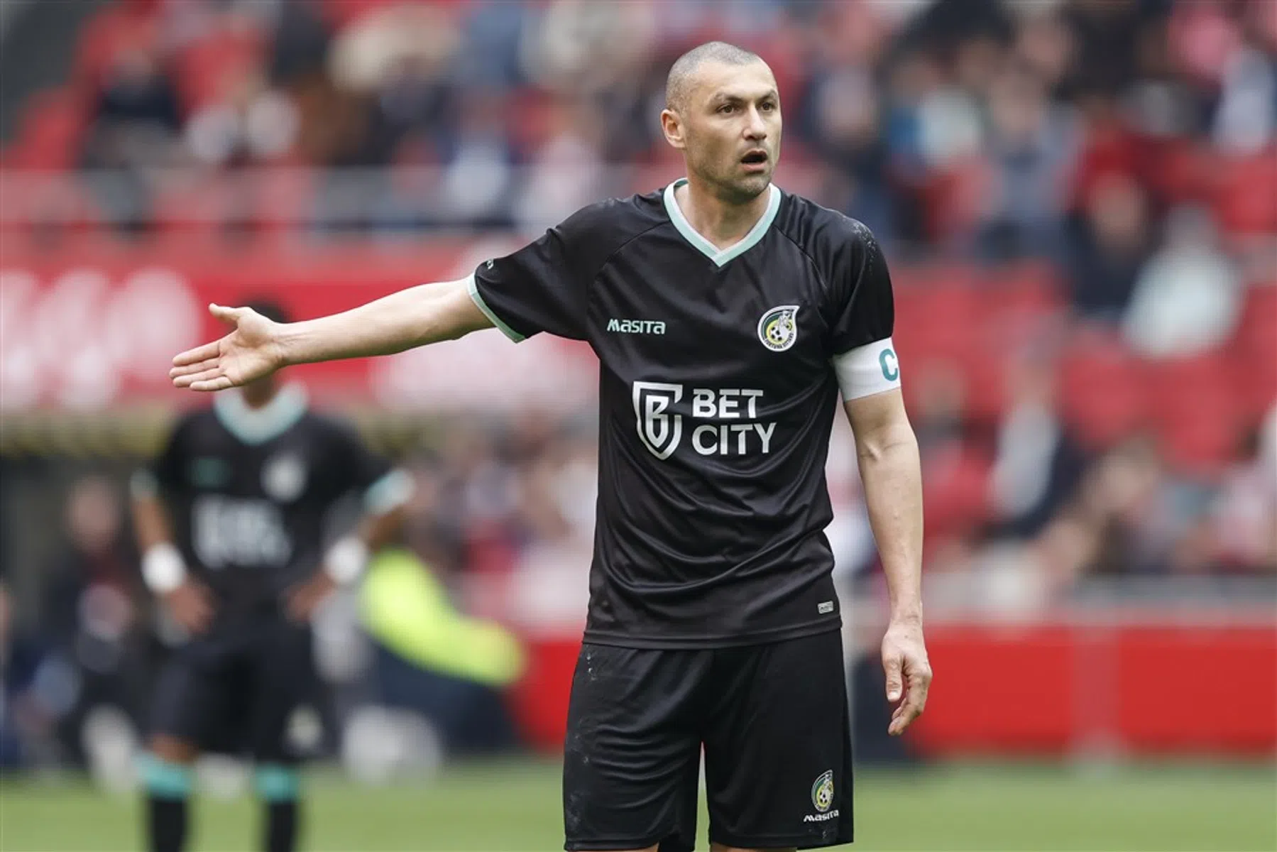 Burak Yilmaz speelt niet meer voor Fortuna, Velázquez vertrekt