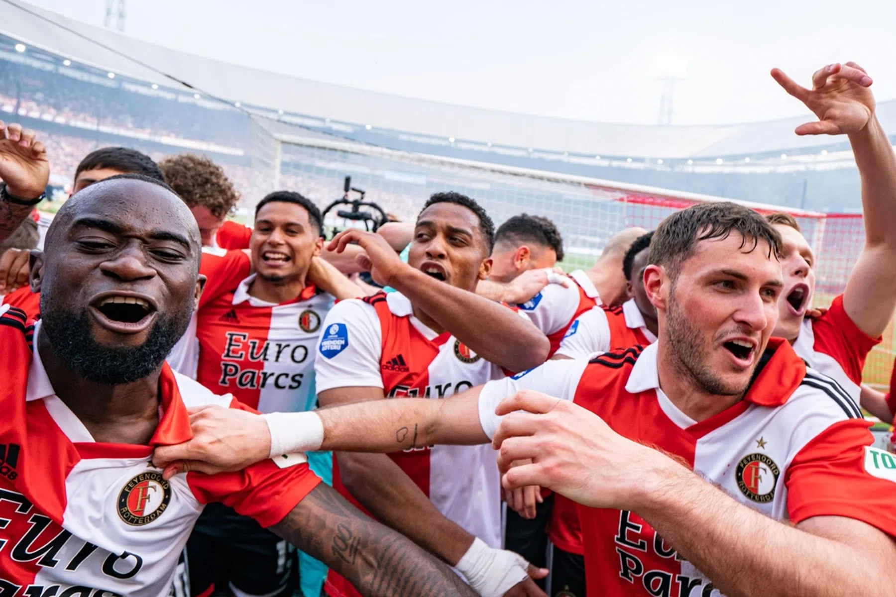 Primeur voor Feyenoord, dat spelers uniek cadeau geeft na behalen landstitel