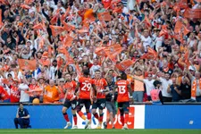 Thumbnail for article: Luton Town debuteert na gewonnen strafschoppenserie in de Premier League