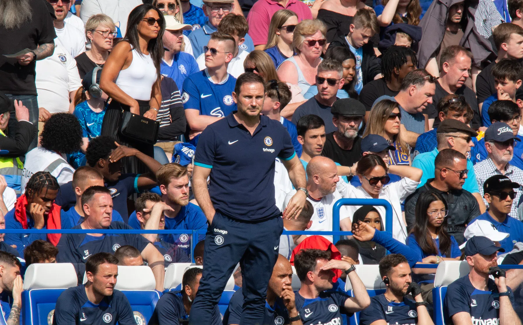 Lampard na vernederende ereronde: 'Mijn opvolger mag me bellen'