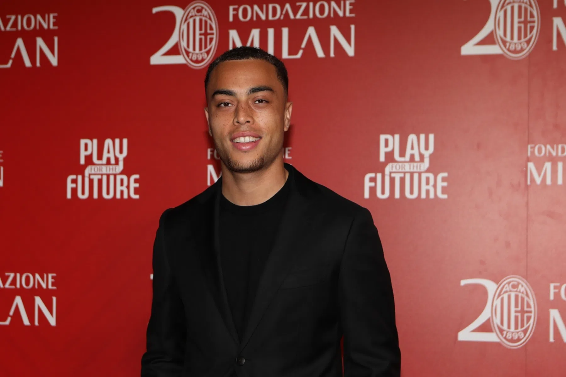 Dest heeft laatste wedstrijd voor AC Milan al gespeeld