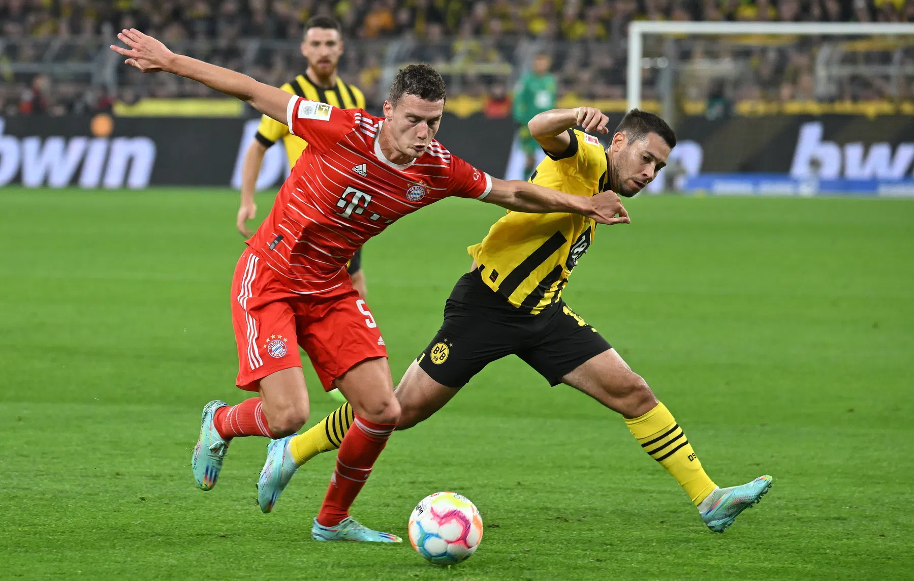 Bayern München gaat opnieuw belangrijke kracht van Borussia Dortmund halen