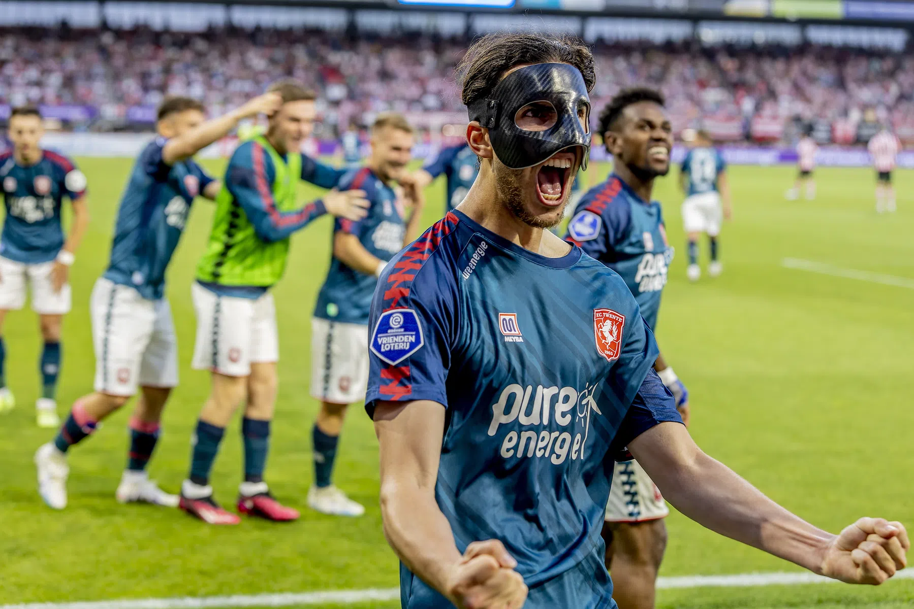 Opluchting bij FC Twente: 'Ik had Zerrouki daar als laatste verwacht'