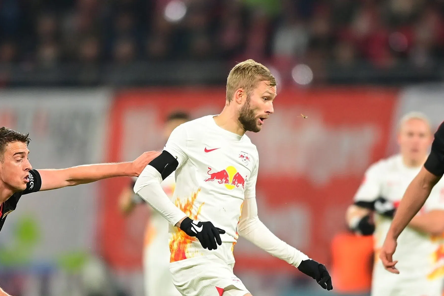 Concurrent Gravenberch tekent tot 2027 bij Bayern München