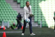 Thumbnail for article: Gullit: 'In Amsterdam vragen ze zich af waar Ajax mee bezig is'
