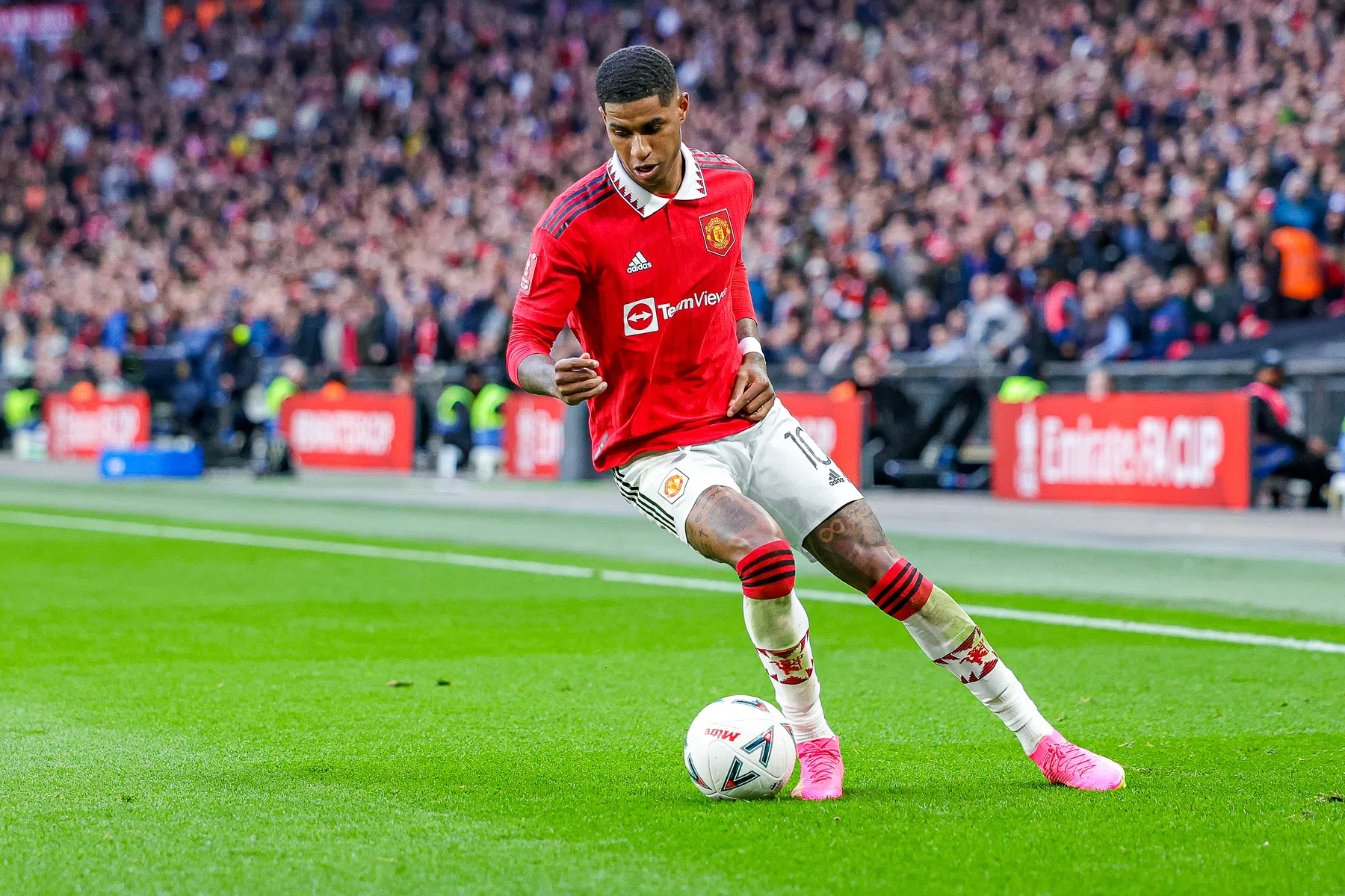 Rashford pareert kritiek en laat zich uit over Manchester City-succes