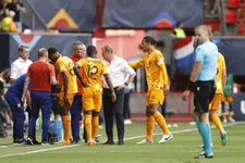 Thumbnail for article: Van Hanegem heeft dringend advies voor Koeman: 'Anders gaat zijn kop eraf'